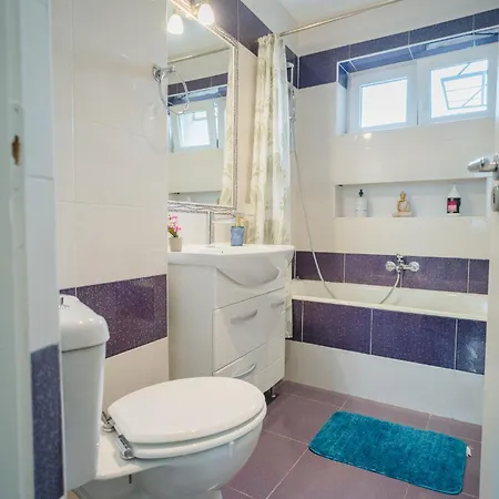 Hacienda Romana - Center 2bdr Apartment Bucharest