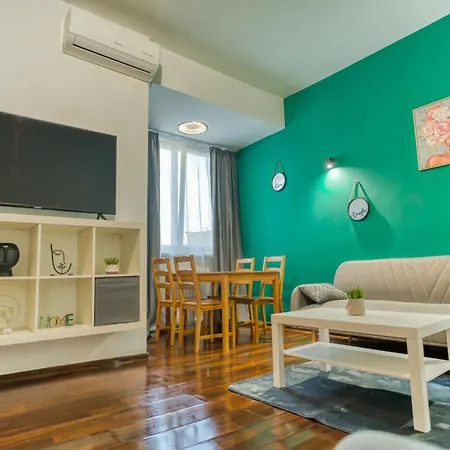 Hacienda Romana - Center 2bdr *